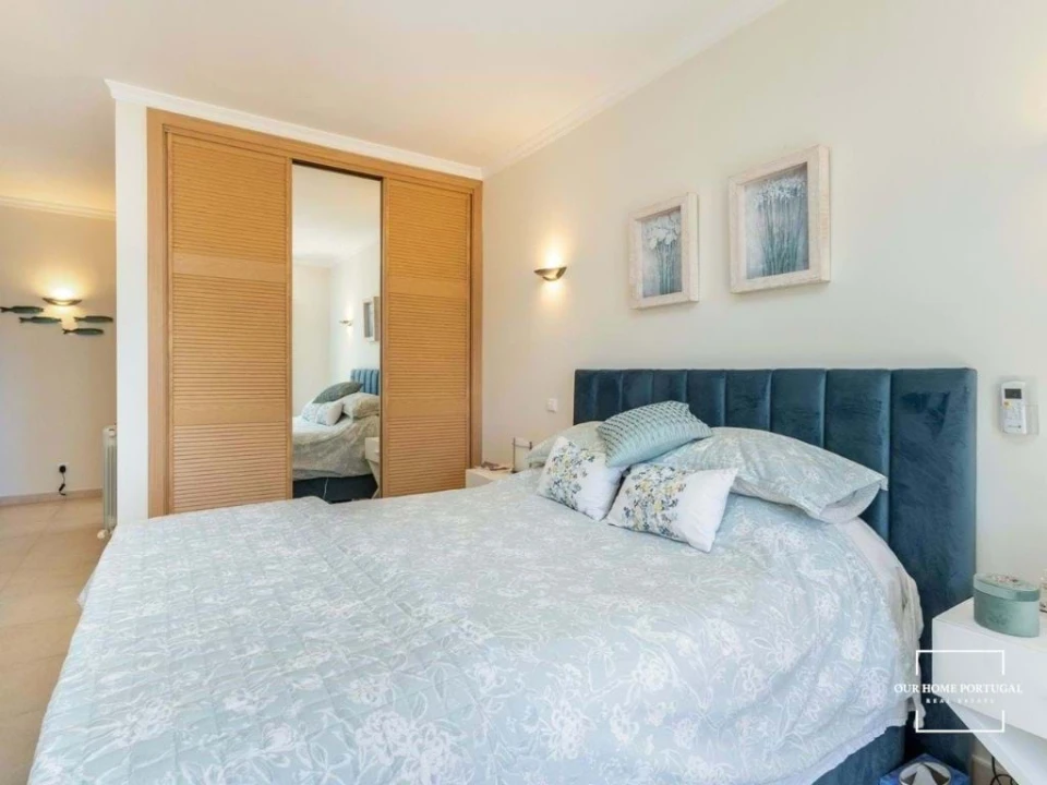 Apartamento T3 para Venda em Estômbar e Parchal Foto 7