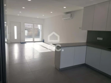 Moradia T4 para Venda em Lourinhã e Atalaia