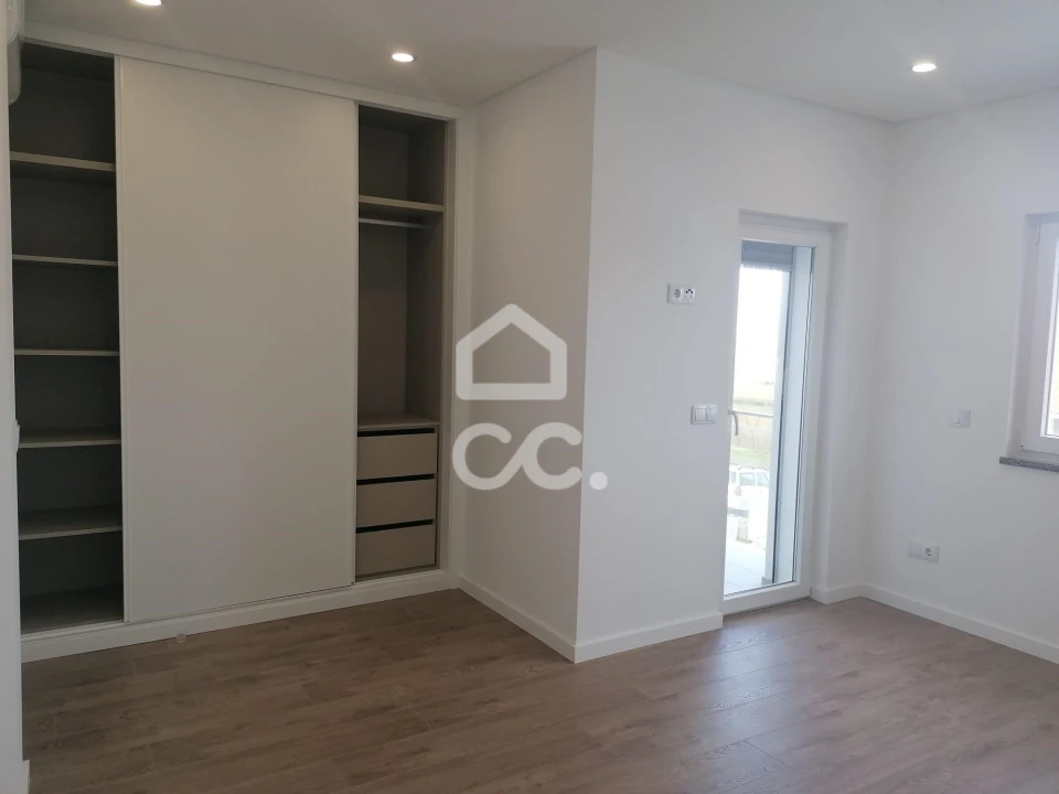 Moradia T4 para Venda em Lourinhã e Atalaia Foto 16