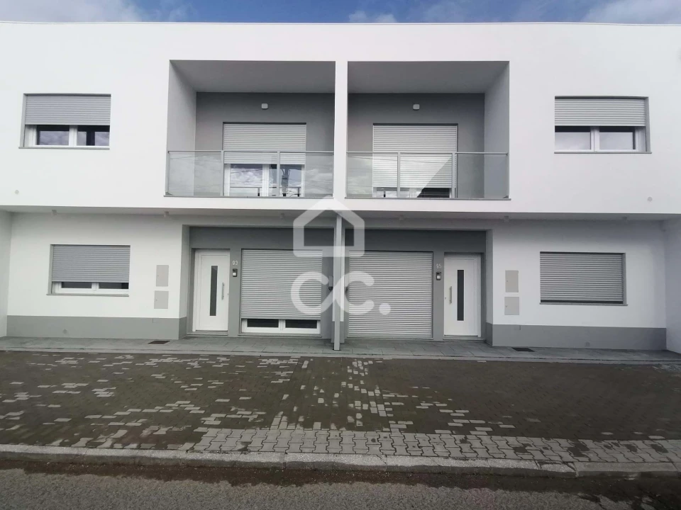 Moradia T4 para Venda em Lourinhã e Atalaia Foto 2