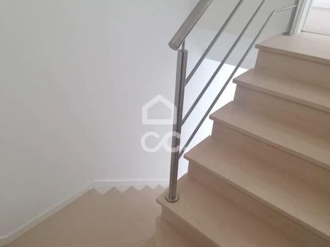 Moradia T4 para Venda em Lourinhã e Atalaia Foto 14