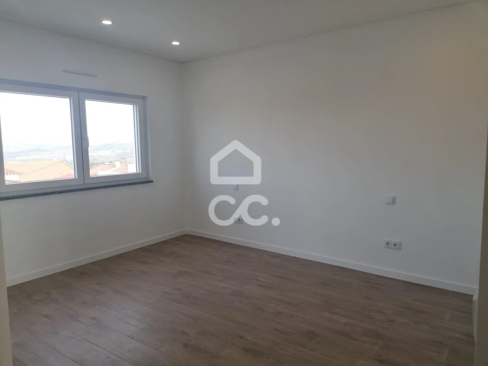 Moradia T4 para Venda em Lourinhã e Atalaia Foto 18