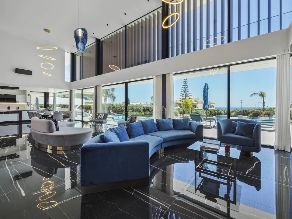 Moradia T5 para Venda em Porches Foto 4