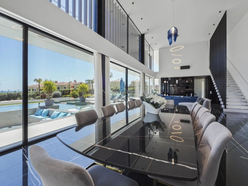 Moradia T5 para Venda em Porches Foto 9