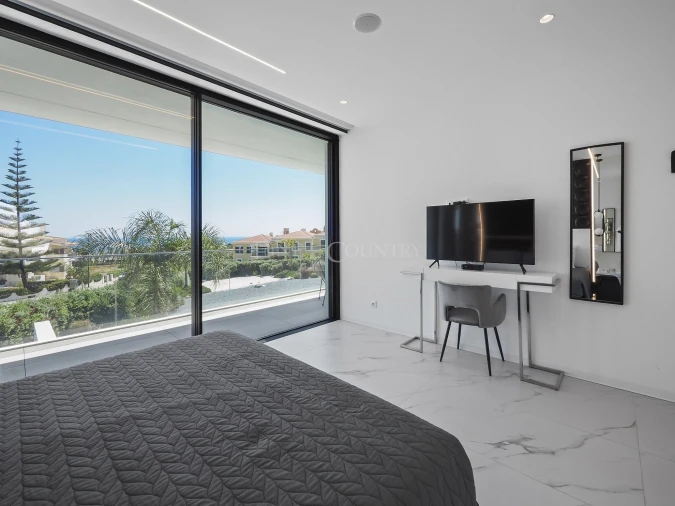 Moradia T5 para Venda em Porches Foto 35