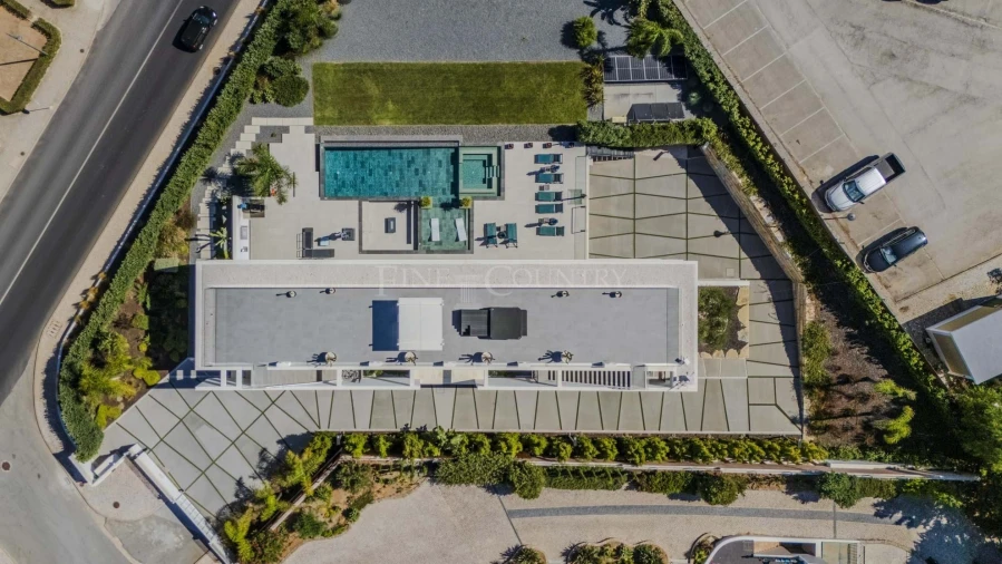 Moradia T5 para Venda em Porches Foto 63