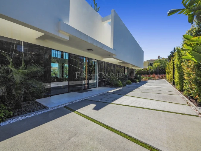 Moradia T5 para Venda em Porches Foto 60