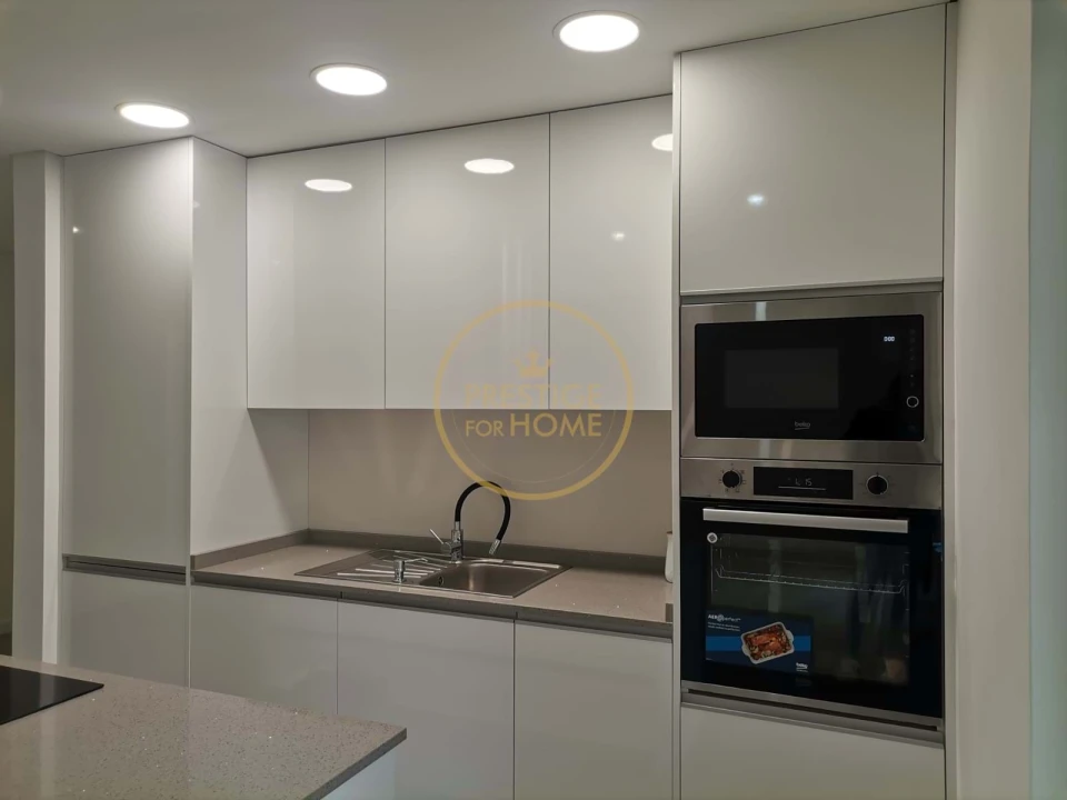Apartamento T3 para Venda em Portimão Foto 13