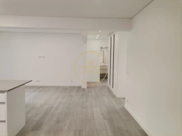 Apartamento T3 para Venda em Portimão