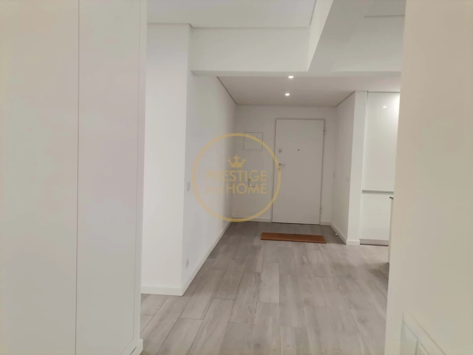 Apartamento T3 para Venda em Portimão Foto 33