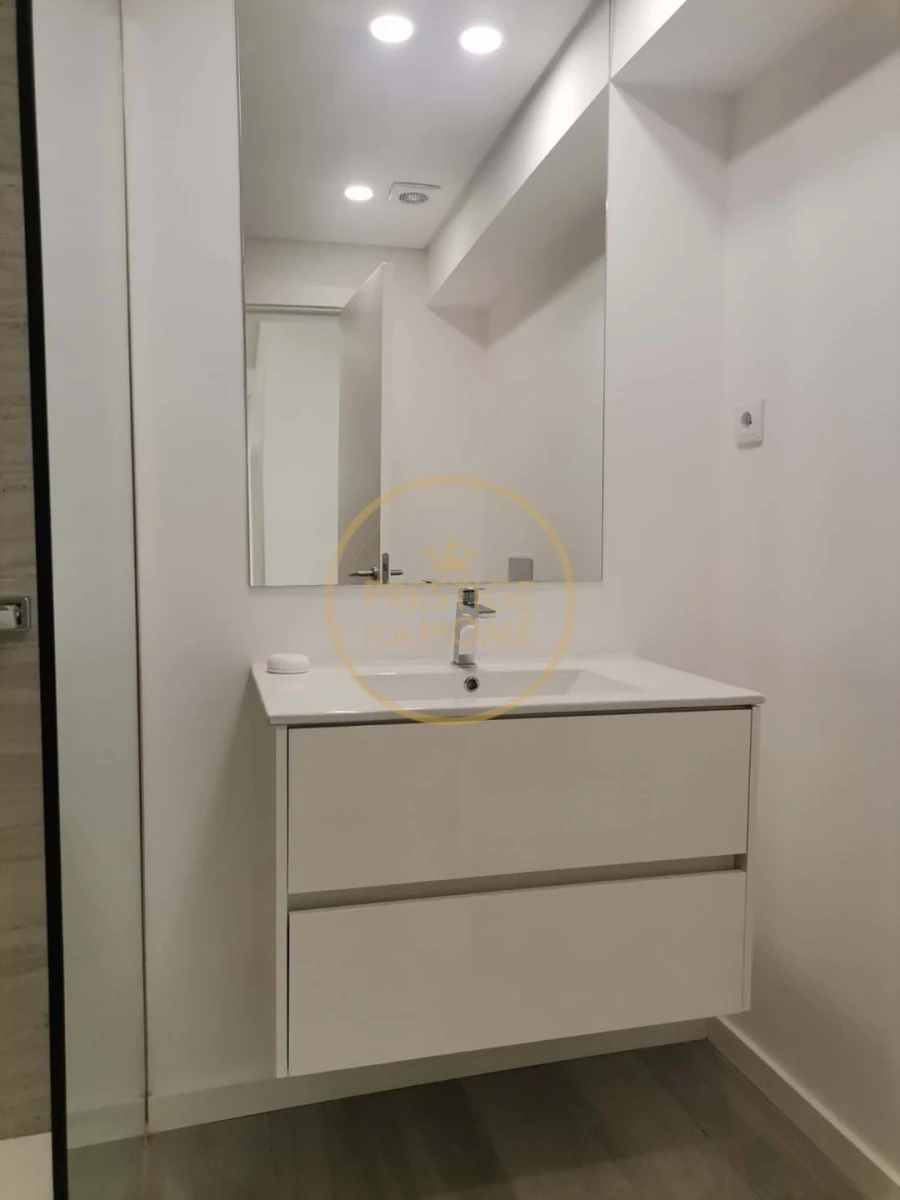 Apartamento T3 para Venda em Portimão Foto 32