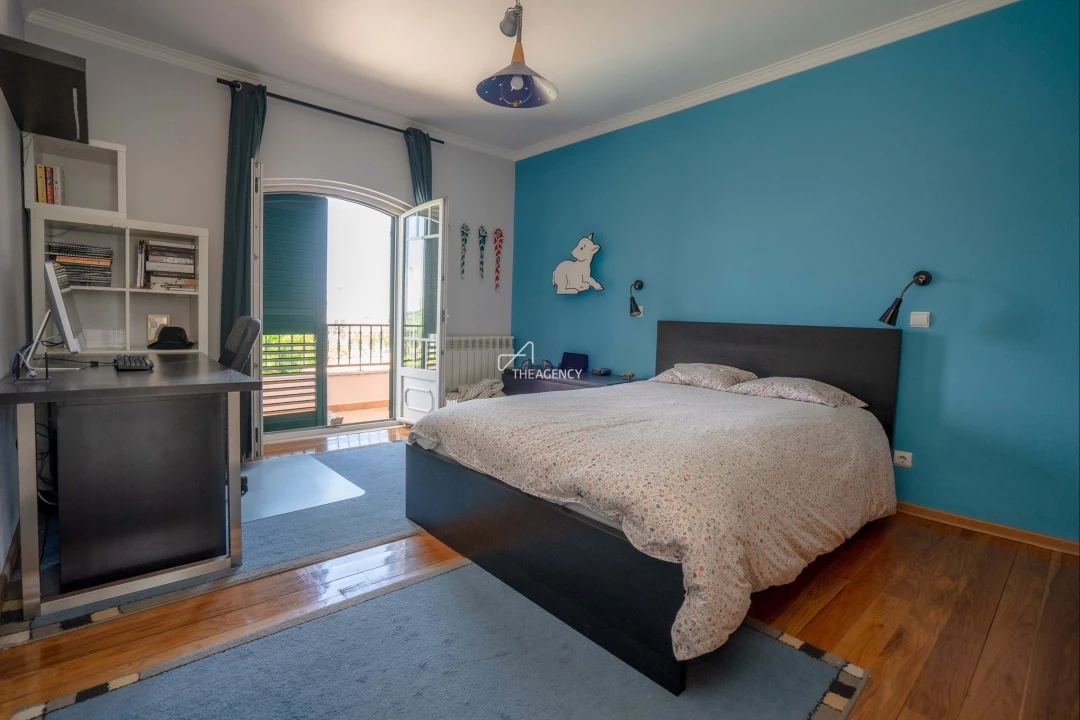 Moradia T6 para Venda em Laranjeiro e Feijó Foto 14