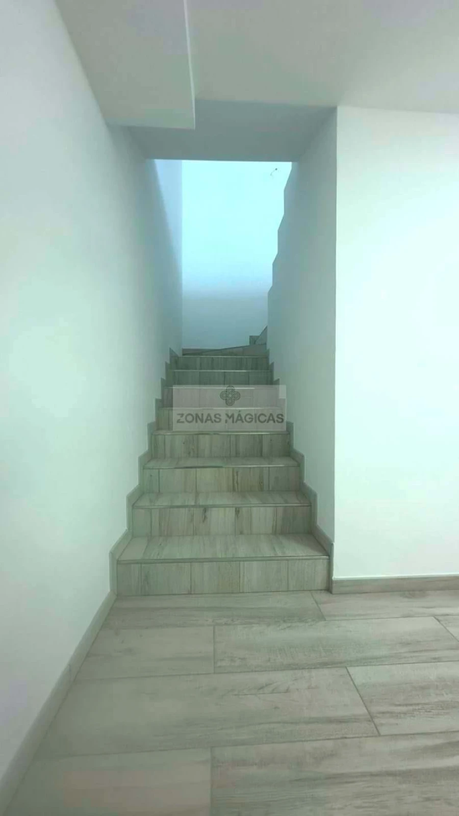 Negócio para Venda em Lagos (São Sebastião e Santa Maria) Foto 9