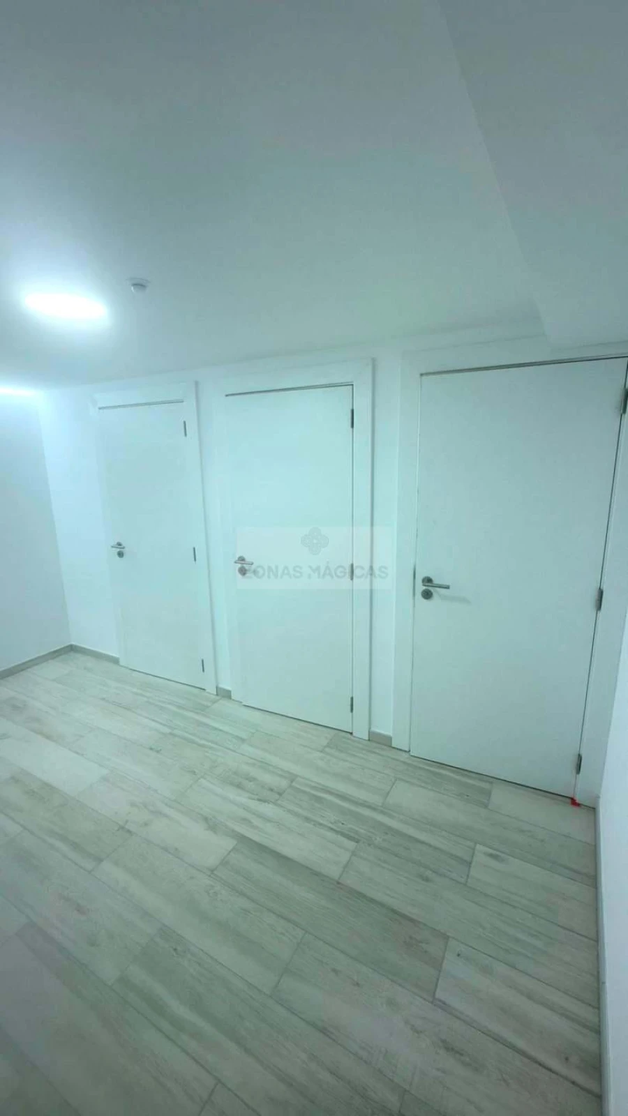 Negócio para Venda em Lagos (São Sebastião e Santa Maria) Foto 8