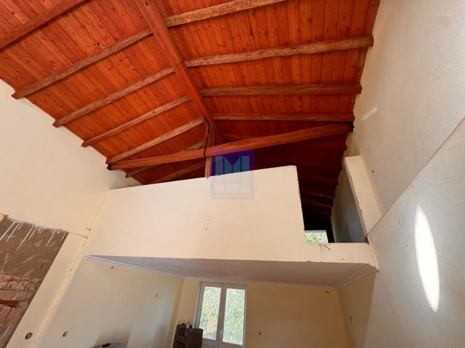 Quinta T5 para Venda em São Silvestre Foto 1