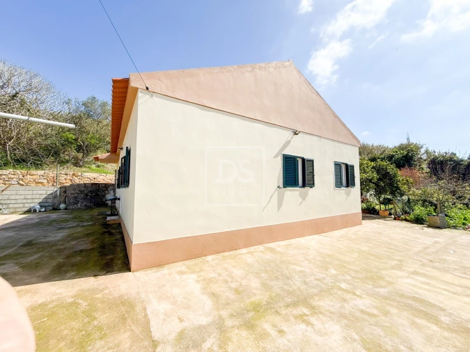 Moradia T3 para Venda em Carvoeira e Carmões Foto 12