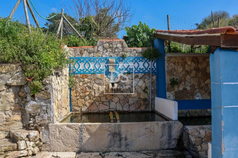 Moradia T3 para Venda em Carvoeira e Carmões Foto 10