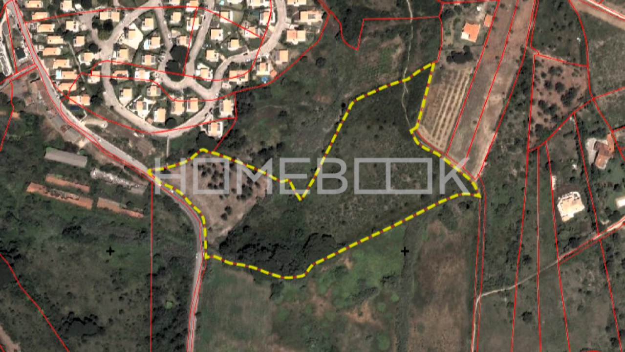 Terreno para Venda em Agualva e Mira-Sintra Foto 1