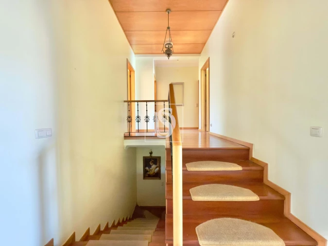 Moradia T4 para Venda em Lago Foto 15