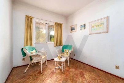 Moradia T4 para Venda em Loule (São Clemente)