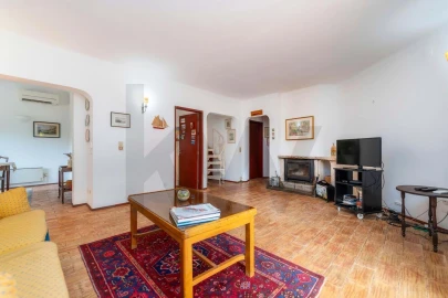 Moradia T4 para Venda em Loule (São Clemente)