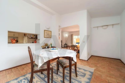 Moradia T4 para Venda em Loule (São Clemente)