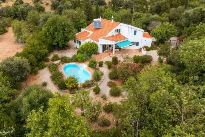 Moradia T4 para Venda em Loule (São Clemente)