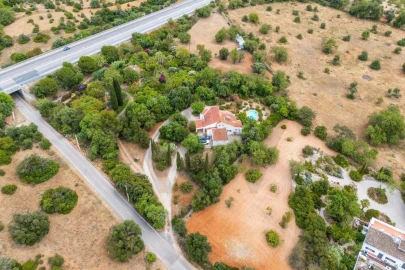 Moradia T4 para Venda em Loule (São Clemente)