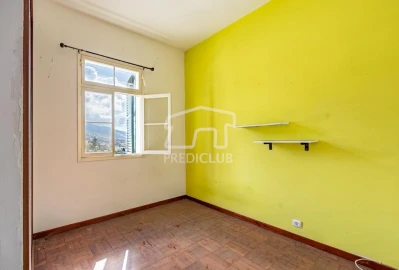 Moradia T4 para Venda em Santo Antonio
