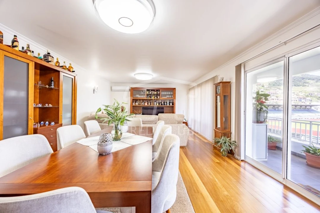 Apartamento T2 para Venda em Machico Foto 5