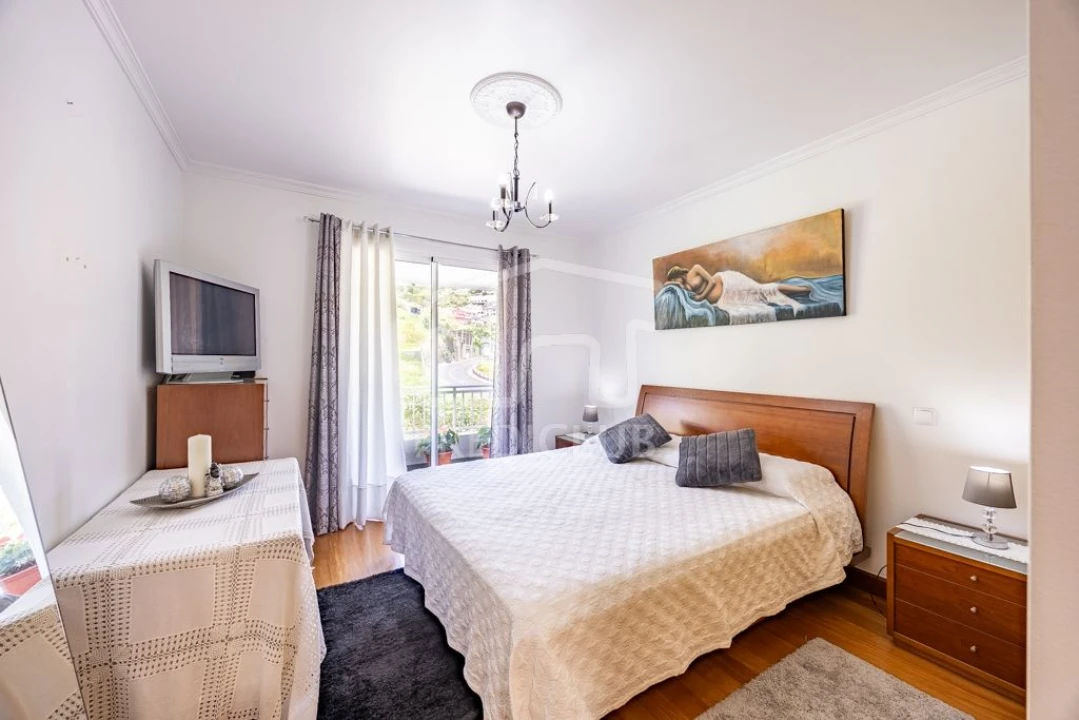 Apartamento T2 para Venda em Machico Foto 7