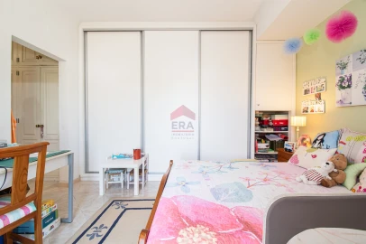 Moradia T3 para Venda em Albufeira e Olhos de Água