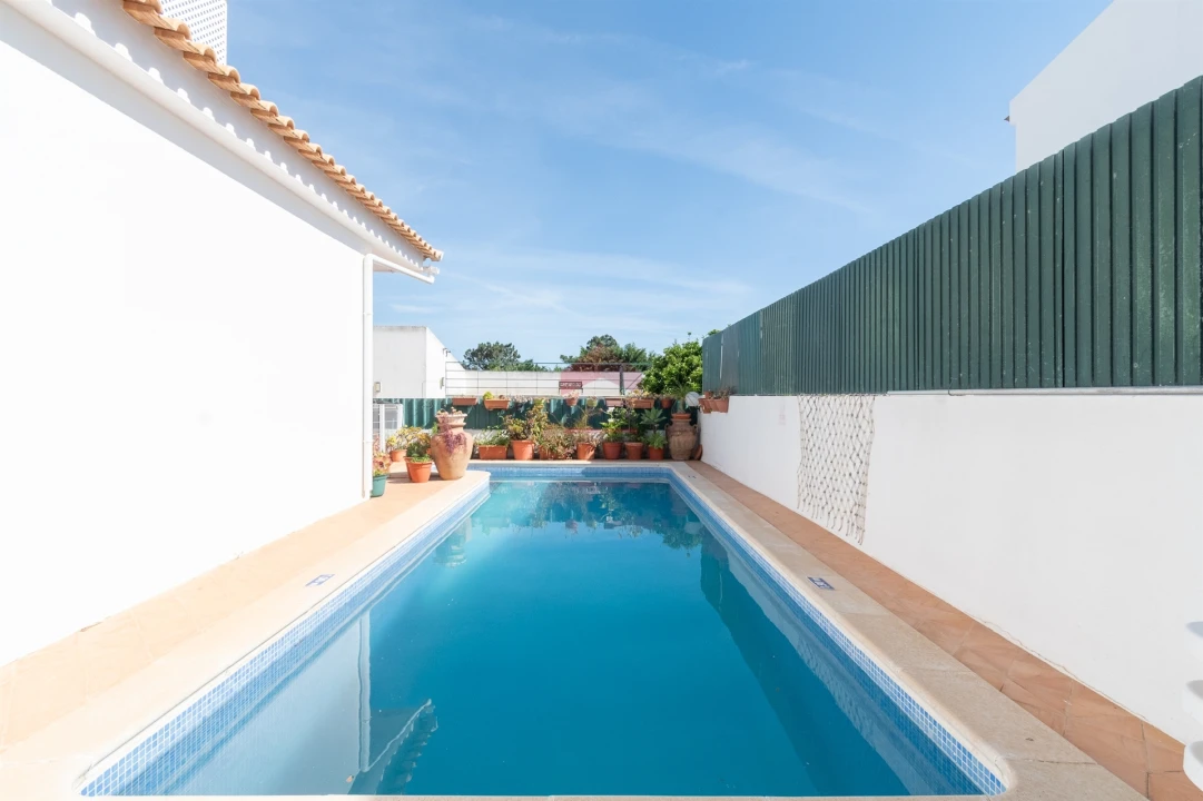 Moradia T3 para Venda em Albufeira e Olhos de Água Foto 39