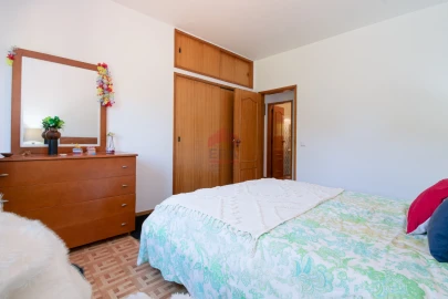 Moradia T6 para Venda em Loule (São Clemente)