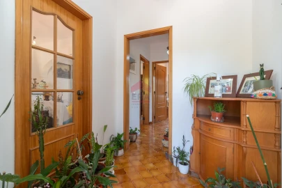 Moradia T6 para Venda em Loule (São Clemente)