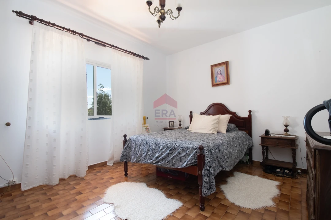 Moradia T6 para Venda em Loule (São Clemente) Foto 30