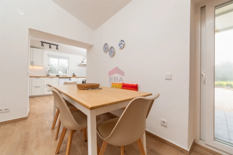 Moradia T3 para Venda em Santa Catarina da Fonte do Bispo Foto 14