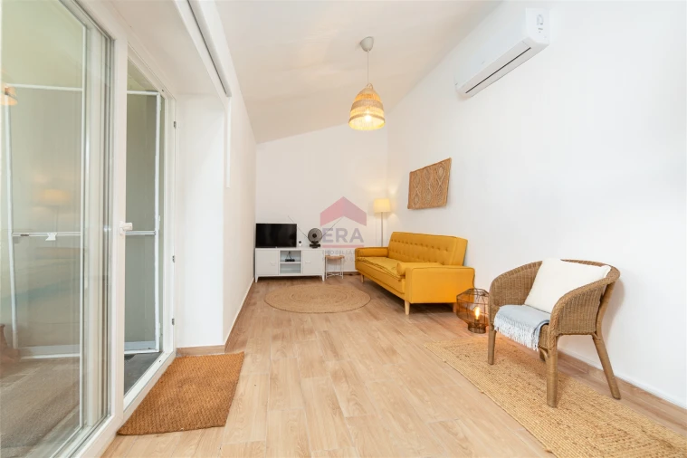 Moradia T3 para Venda em Santa Catarina da Fonte do Bispo Foto 12