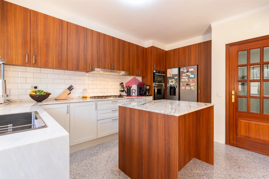 Moradia T3 para Venda em Pechão Foto 8