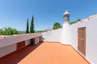 Moradia T5 para Venda em São Brás de Alportel