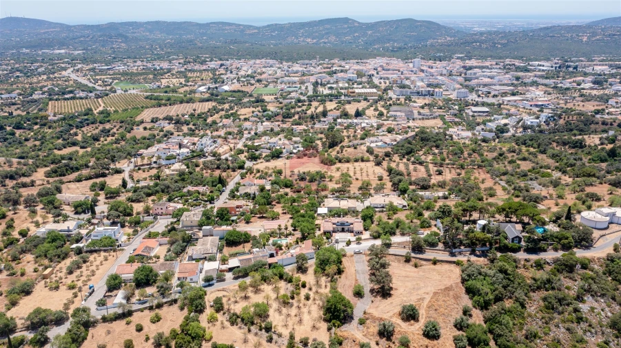 Moradia T5 para Venda em São Brás de Alportel Foto 37