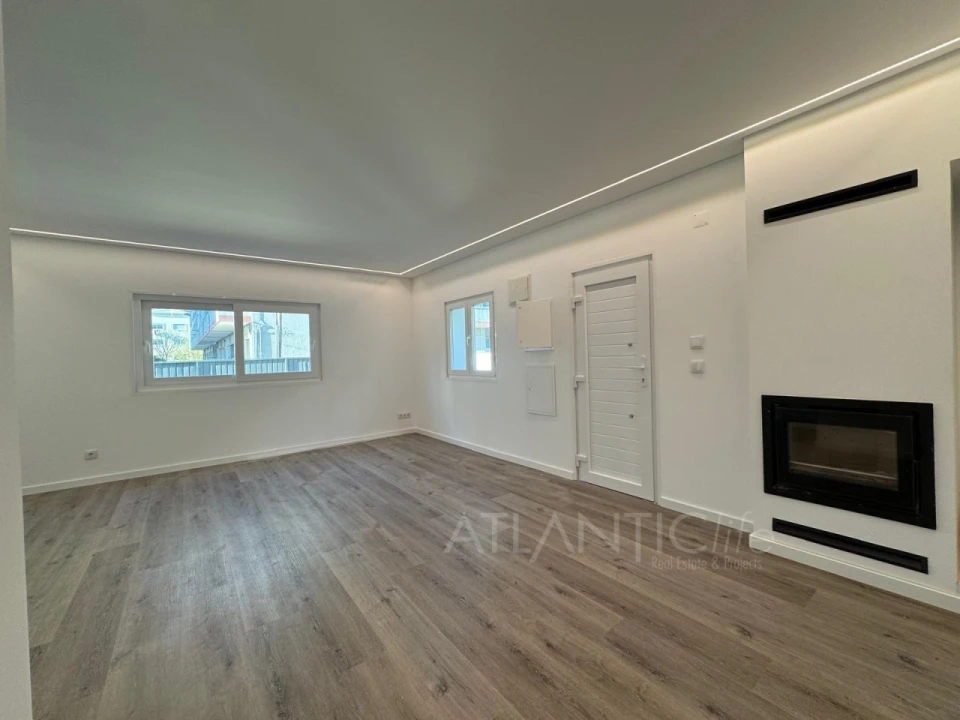 Moradia T4 para Venda em Agualva e Mira-Sintra Foto 5