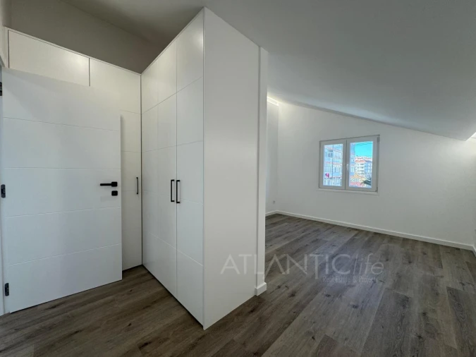 Moradia T4 para Venda em Agualva e Mira-Sintra Foto 17