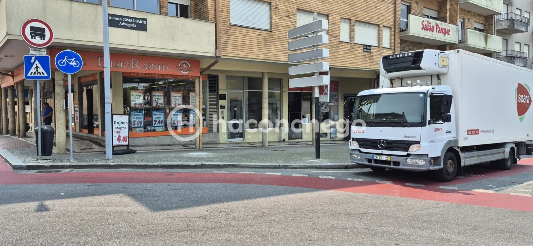 Armazém para Arrendamento em Barcelos, V.Boa, V.Frescainha Foto 1