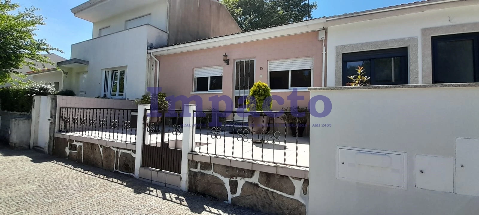 Moradia T2 para Venda em São João da Madeira Foto 2