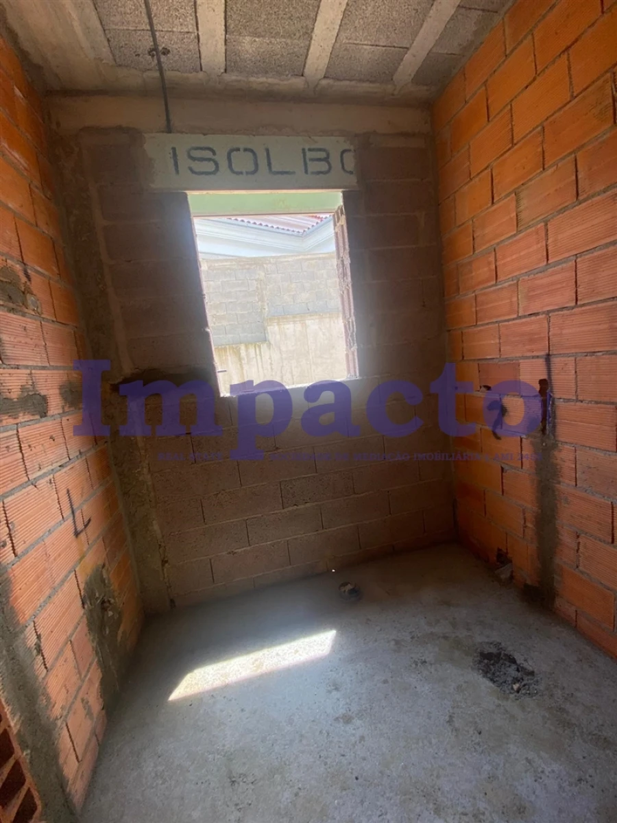 Moradia T3 para Venda em Santa Maria da Feira, Travanca, Sanfins e Espargo Foto 9