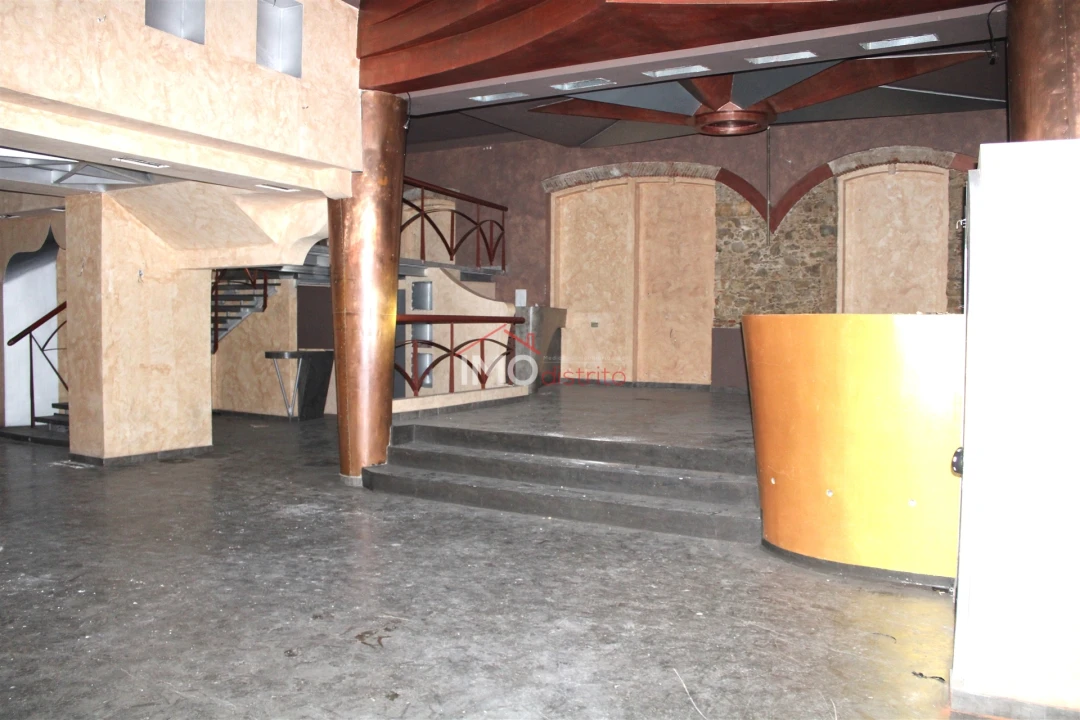 Prédio para Venda em Sé e São Lourenço Foto 7