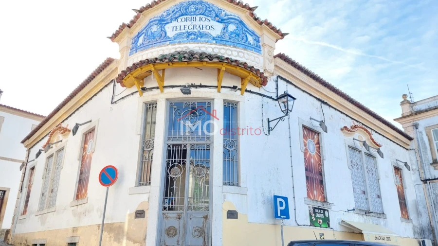 Prédio para Venda em Sé e São Lourenço