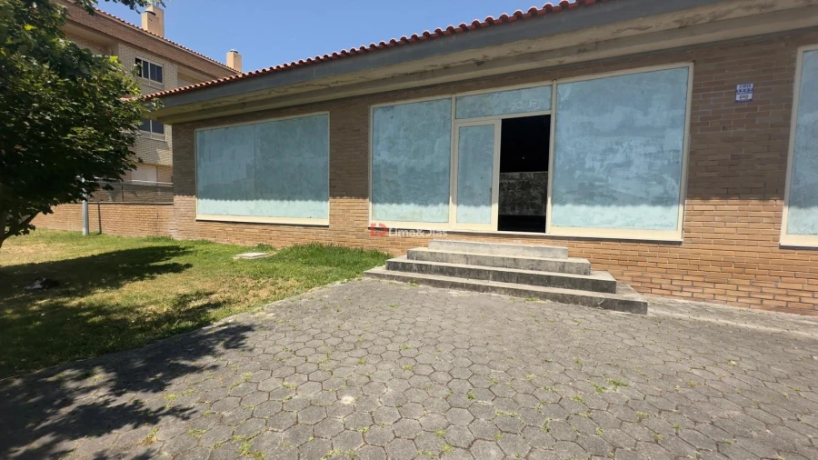 Loja para Venda em Avintes Foto 4