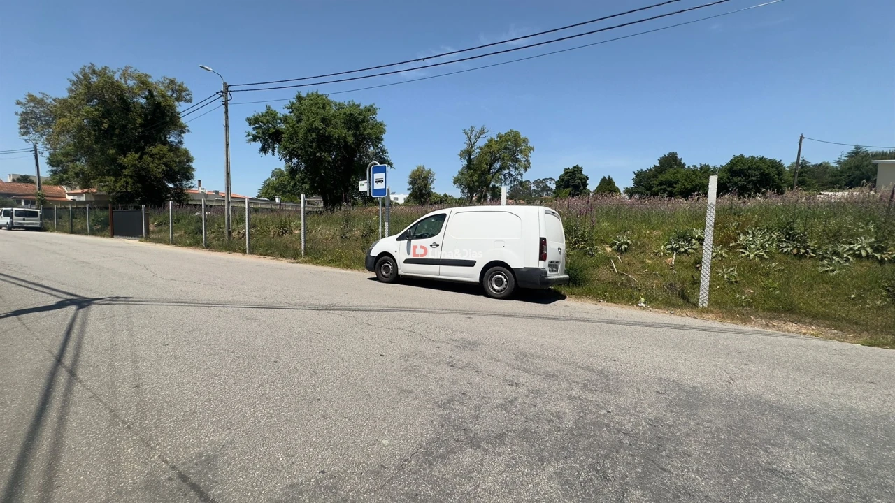 Terreno para Venda em Pedroso e Seixezelo Foto 5